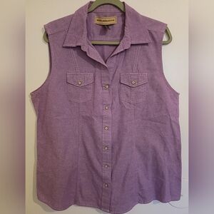 Brit&Bridle Women's Purple Sleeveless Button-Up Floral Buttons Top Sz XL